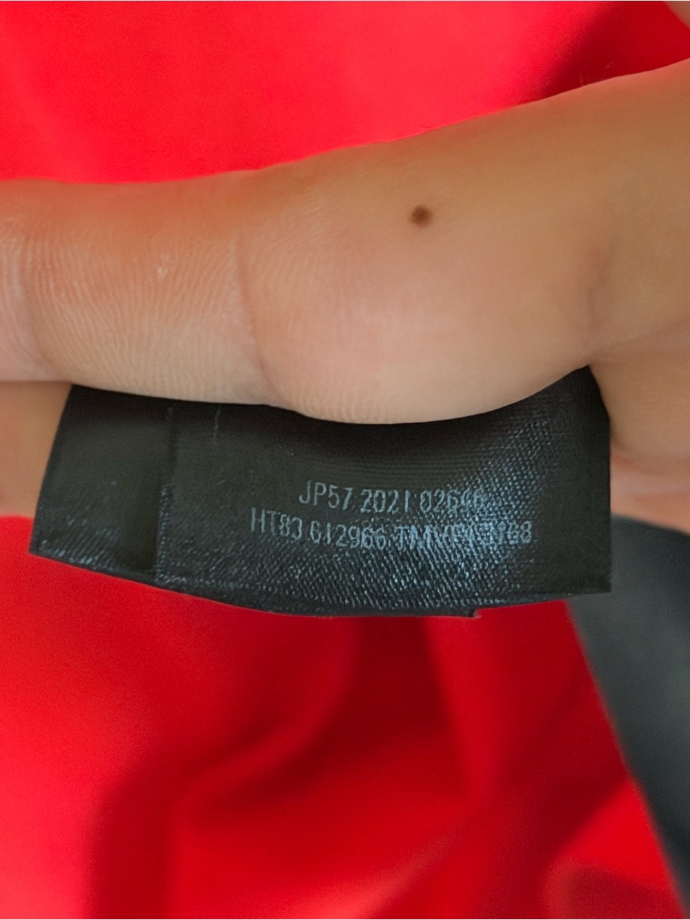 Balenciaga Men’s Red Tee - Picture 6 of 6